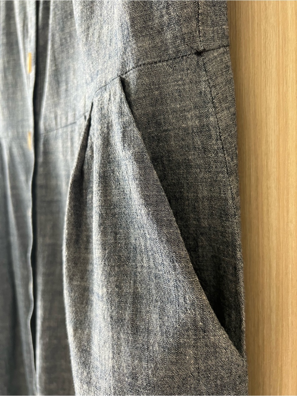 Boden Sleeveless Button-Front Midi Dress in Chambray Blue 12L/UK 16L - Picture 5 of 5